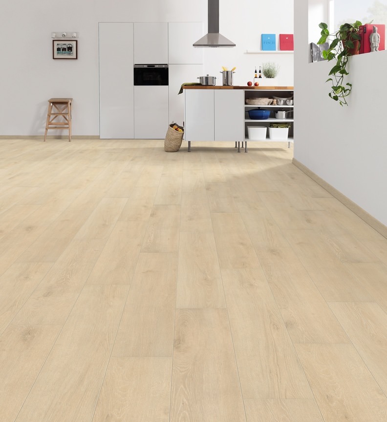  haro laminatboden landhausdiele 4v eiche veneto sand authentic matt qv02