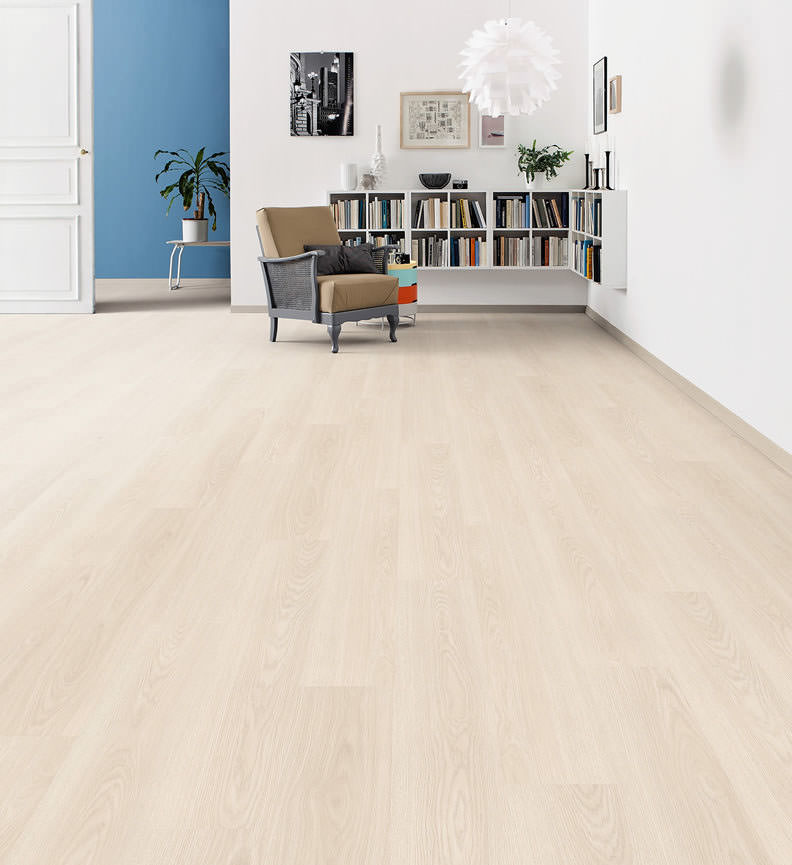 Laminat T100 LA Eiche edelweiss  QV